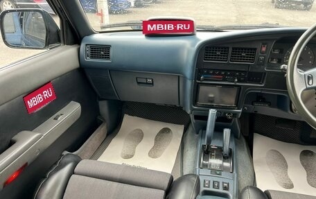 Toyota Hilux Surf III рестайлинг, 1993 год, 1 179 000 рублей, 13 фотография