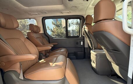 Hyundai Staria, 2022 год, 6 200 000 рублей, 20 фотография