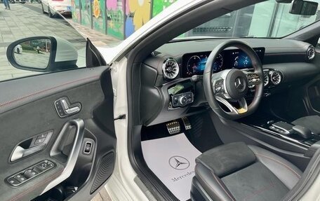 Mercedes-Benz CLA, 2021 год, 2 440 000 рублей, 11 фотография