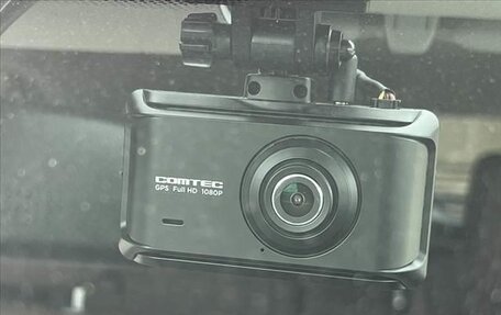 Toyota Yaris Cross, 2022 год, 1 320 000 рублей, 31 фотография