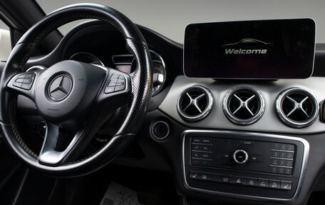 Mercedes-Benz GLA, 2015 год, 2 399 000 рублей, 10 фотография