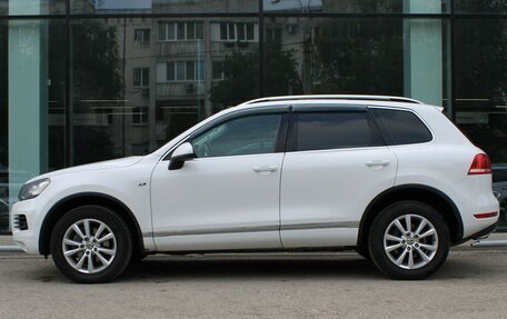 Volkswagen Touareg III, 2011 год, 1 730 000 рублей, 8 фотография