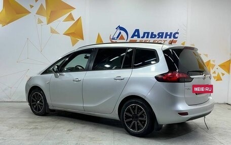 Opel Zafira C рестайлинг, 2012 год, 915 000 рублей, 5 фотография