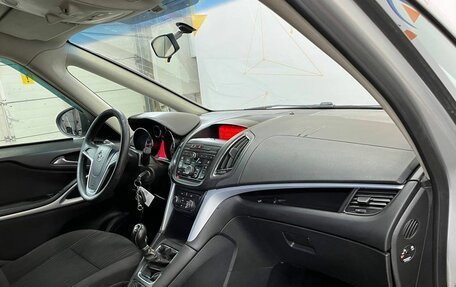 Opel Zafira C рестайлинг, 2012 год, 915 000 рублей, 9 фотография