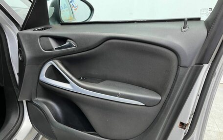Opel Zafira C рестайлинг, 2012 год, 915 000 рублей, 24 фотография