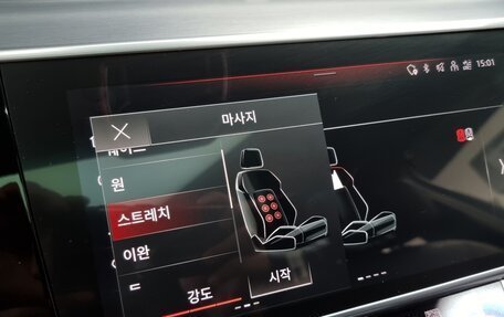 Audi A8, 2022 год, 5 979 000 рублей, 13 фотография
