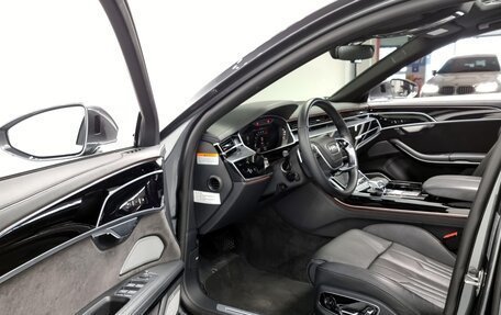 Audi A8, 2022 год, 5 979 000 рублей, 9 фотография
