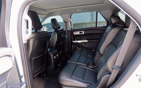 Ford Explorer VI, 2021 год, 3 050 000 рублей, 8 фотография