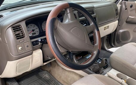 Mitsubishi Montero Sport, 2002 год, 990 000 рублей, 18 фотография