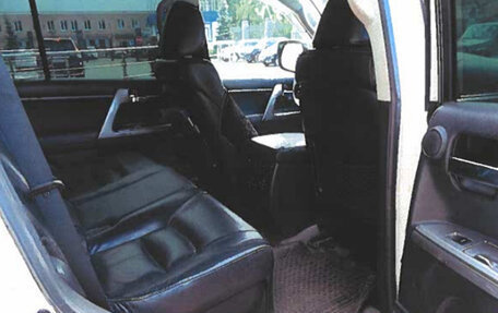 Toyota Land Cruiser 200, 2013 год, 2 500 000 рублей, 5 фотография