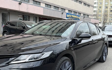 Toyota Camry, 2021 год, 3 500 000 рублей, 5 фотография