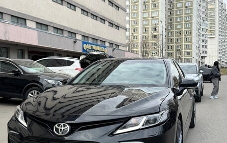 Toyota Camry, 2021 год, 3 500 000 рублей, 6 фотография