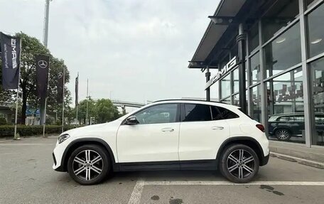 Mercedes-Benz GLA, 2022 год, 2 179 000 рублей, 3 фотография