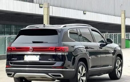Volkswagen Teramont I, 2022 год, 2 879 000 рублей, 4 фотография