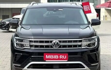 Volkswagen Teramont I, 2022 год, 2 879 000 рублей, 2 фотография