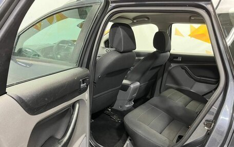 Ford Focus II рестайлинг, 2010 год, 419 000 рублей, 23 фотография