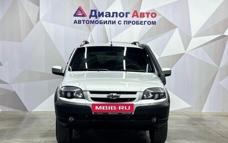 Chevrolet Niva I рестайлинг, 2016 год, 790 000 рублей, 2 фотография