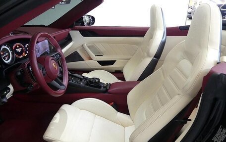 Porsche 911, 2022 год, 15 980 000 рублей, 8 фотография