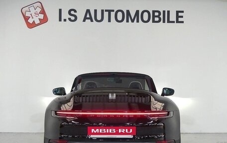 Porsche 911, 2022 год, 15 980 000 рублей, 6 фотография