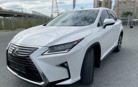Lexus RX IV рестайлинг, 2016 год, 3 350 000 рублей, 9 фотография