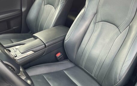 Lexus RX IV рестайлинг, 2016 год, 3 350 000 рублей, 14 фотография