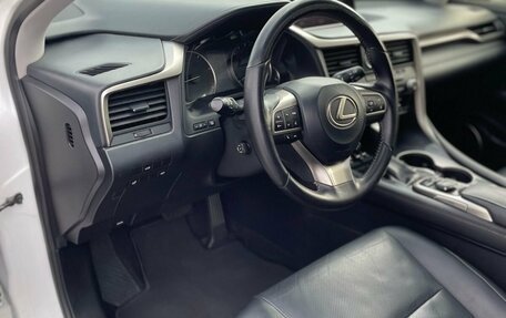 Lexus RX IV рестайлинг, 2016 год, 3 350 000 рублей, 15 фотография