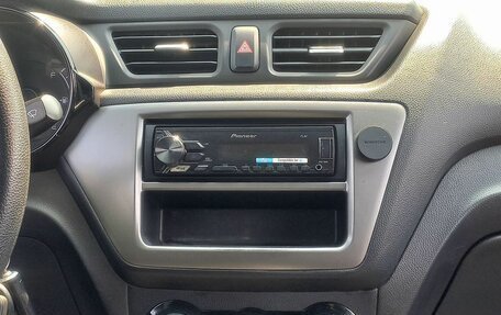 KIA Rio III рестайлинг, 2016 год, 868 800 рублей, 23 фотография