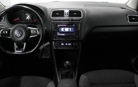 Volkswagen Polo VI (EU Market), 2018 год, 1 250 000 рублей, 19 фотография