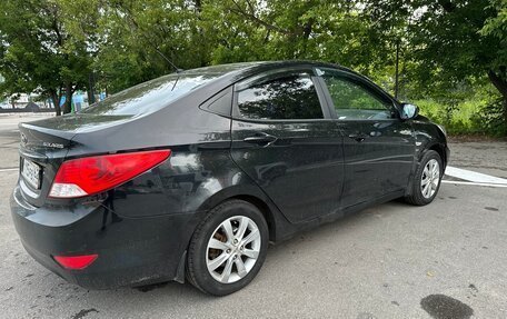Hyundai Solaris II рестайлинг, 2011 год, 695 000 рублей, 6 фотография