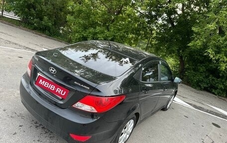 Hyundai Solaris II рестайлинг, 2011 год, 695 000 рублей, 5 фотография