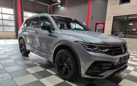 Volkswagen Tiguan II, 2022 год, 3 200 000 рублей, 3 фотография