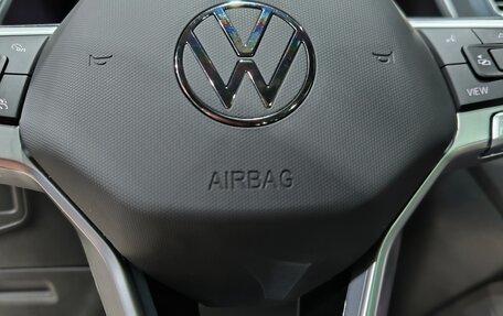 Volkswagen Tiguan II, 2022 год, 3 200 000 рублей, 7 фотография