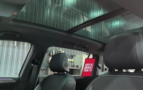 Volkswagen Tiguan II, 2022 год, 3 200 000 рублей, 13 фотография