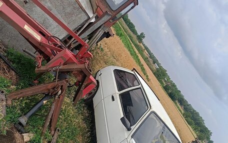 ЗАЗ 1102 «Таврия», 1992 год, 60 000 рублей, 11 фотография