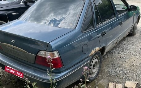Daewoo Nexia I рестайлинг, 2003 год, 99 000 рублей, 2 фотография