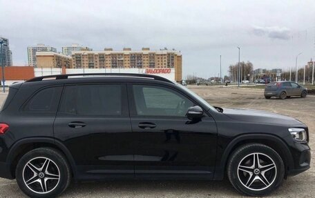 Mercedes-Benz GLB, 2020 год, 2 820 000 рублей, 2 фотография
