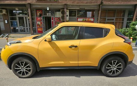Nissan Juke II, 2014 год, 1 048 000 рублей, 21 фотография