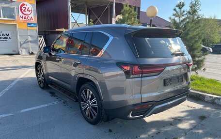 Lexus LX, 2022 год, 15 000 000 рублей, 6 фотография