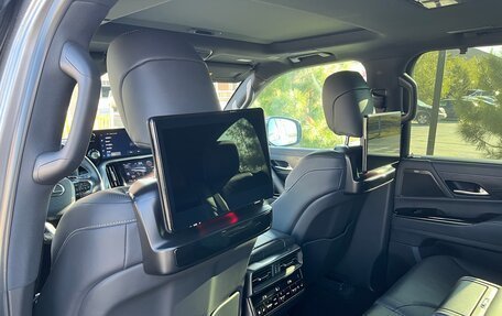 Lexus LX, 2022 год, 15 000 000 рублей, 9 фотография