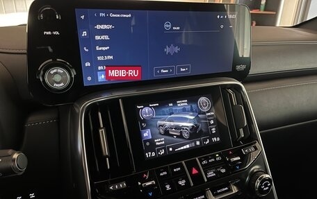 Lexus LX, 2022 год, 15 000 000 рублей, 13 фотография