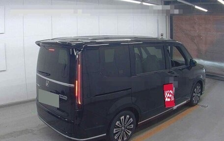 Honda Stepwgn, 2024 год, 3 350 000 рублей, 27 фотография