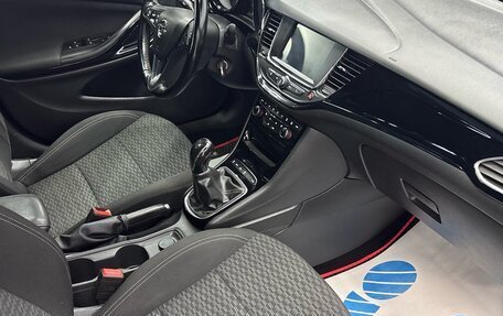 Opel Astra K, 2017 год, 1 100 000 рублей, 9 фотография