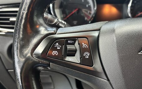 Opel Astra K, 2017 год, 1 100 000 рублей, 18 фотография