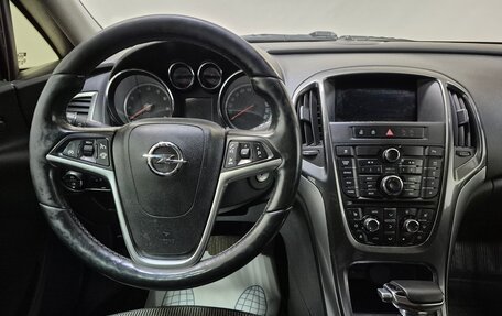 Opel Astra J, 2013 год, 820 000 рублей, 12 фотография