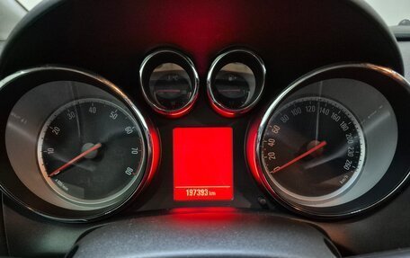 Opel Astra J, 2013 год, 820 000 рублей, 17 фотография