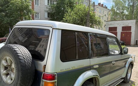 Mitsubishi Pajero III рестайлинг, 1992 год, 380 000 рублей, 3 фотография