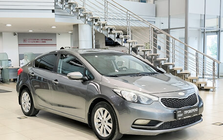 KIA Cerato III, 2013 год, 890 000 рублей, 3 фотография