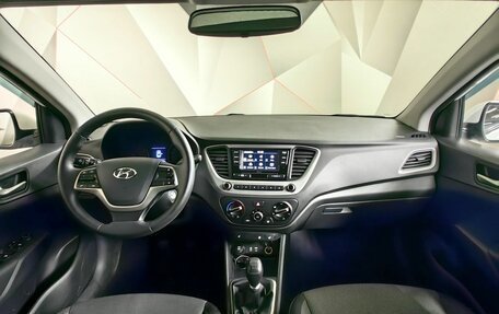 Hyundai Solaris II рестайлинг, 2017 год, 1 065 000 рублей, 11 фотография