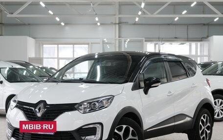 Renault Kaptur I рестайлинг, 2018 год, 1 699 000 рублей, 2 фотография