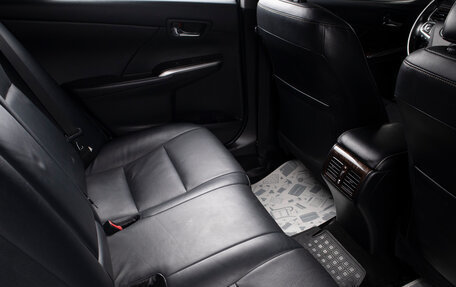 Toyota Camry, 2017 год, 2 249 000 рублей, 17 фотография